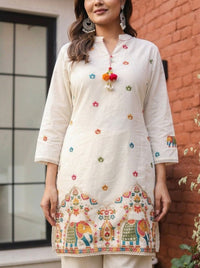Naarangi Crafts Women's Ethnic Motifs Embroidered Pure Cotton Co-ord Set