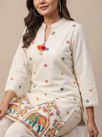 Naarangi Crafts Women's Ethnic Motifs Embroidered Pure Cotton Co-ord Set