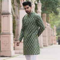 The Aara Men's Kurta - Masterpiece 5